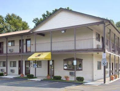 Enfield Inn Extérieur photo